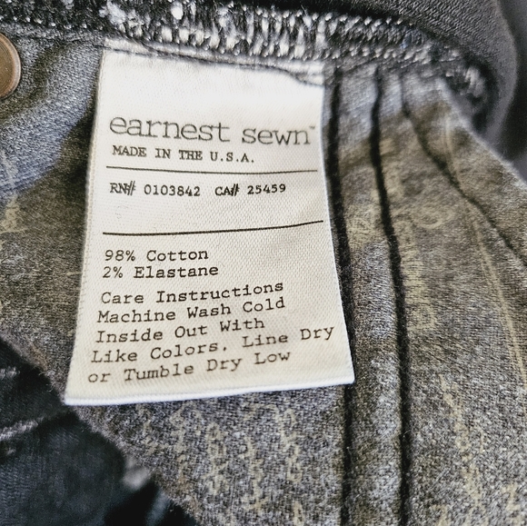 Earnest Sewn 26 Actual 29x34 Black Skinny Excellent Condition - Picture 6 of 6